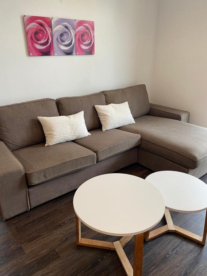 Ferienwohnung Livona バート・ノイェンアール・アールヴァイラー エクステリア 写真
