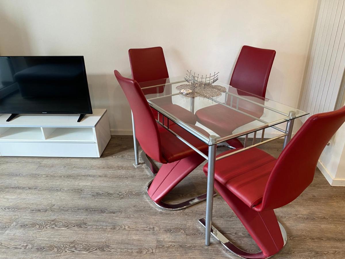 Ferienwohnung Livona バート・ノイェンアール・アールヴァイラー エクステリア 写真